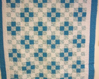 Handmade Teal Nine Patch Quilt: Twin/Full Size (68" x 87")