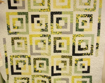 Quilt, Queen Quilt, Handmade Queen Size Yellow and Green Quilt, 83" x 94"