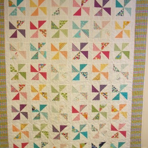 Handmade Pinwheel Quilt, Twin Pinwheel Quilt, 67&quot; x 78&quot;