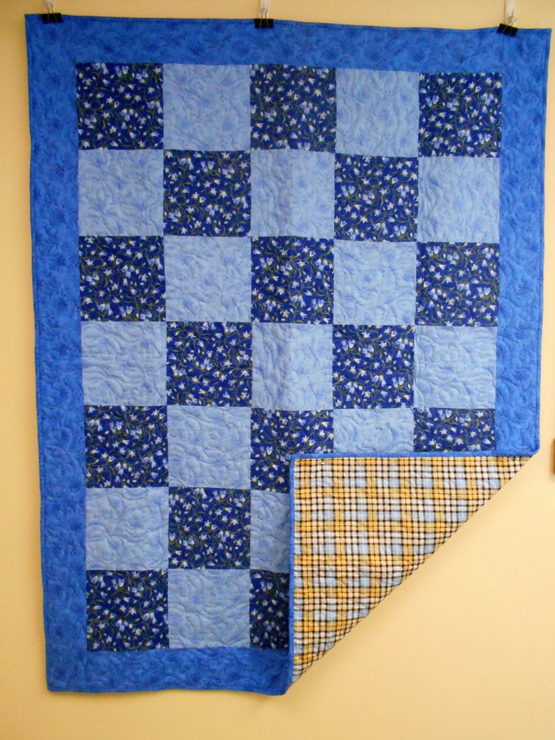 Lap Quilt, Throw Quilt, Handmade Lap Quilt, Blue Floral Lap Quilt, 48 X