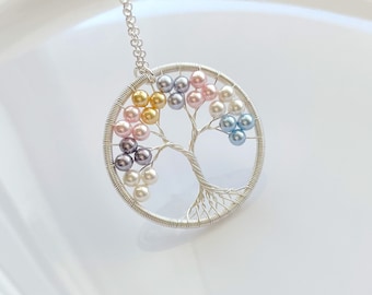 Crystal Pearl Family Tree Necklace, Customizable Family Tree Necklace, Grandmother Birthday Gift, Grandma Gift from Grandkid, Nana Gift