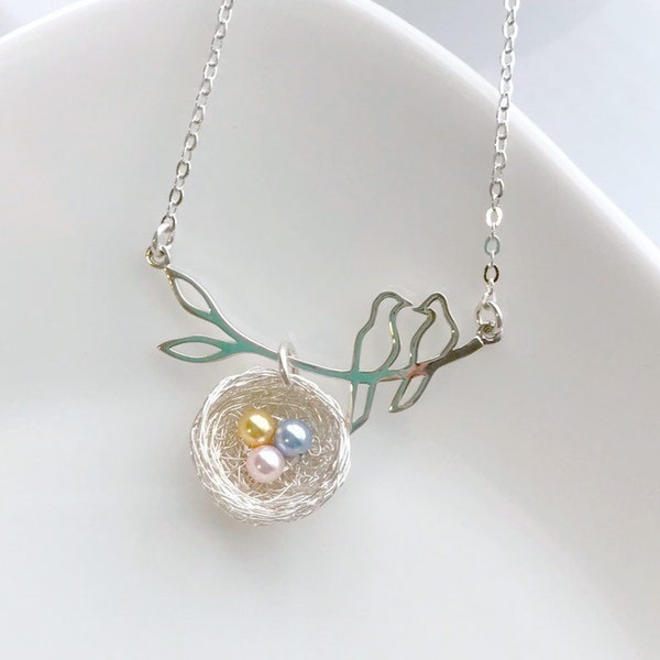 Love Birds Nest Necklace, Christmas Gift from Kids to Mom, Bird Nest Jewelry, Adoption Necklace, Family Birthstone Necklace for Mom Grandma