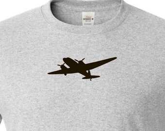 DC 3 Drawing printed T shirt. Classic C-47 image. gift for aviator.