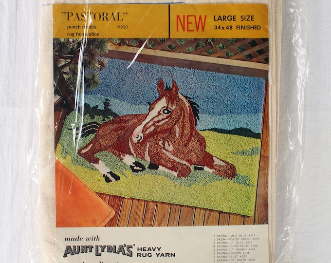 Aunt Lydia's Punch Needle Rug Kit PASTORAL 930, Finished Size LARGE 34