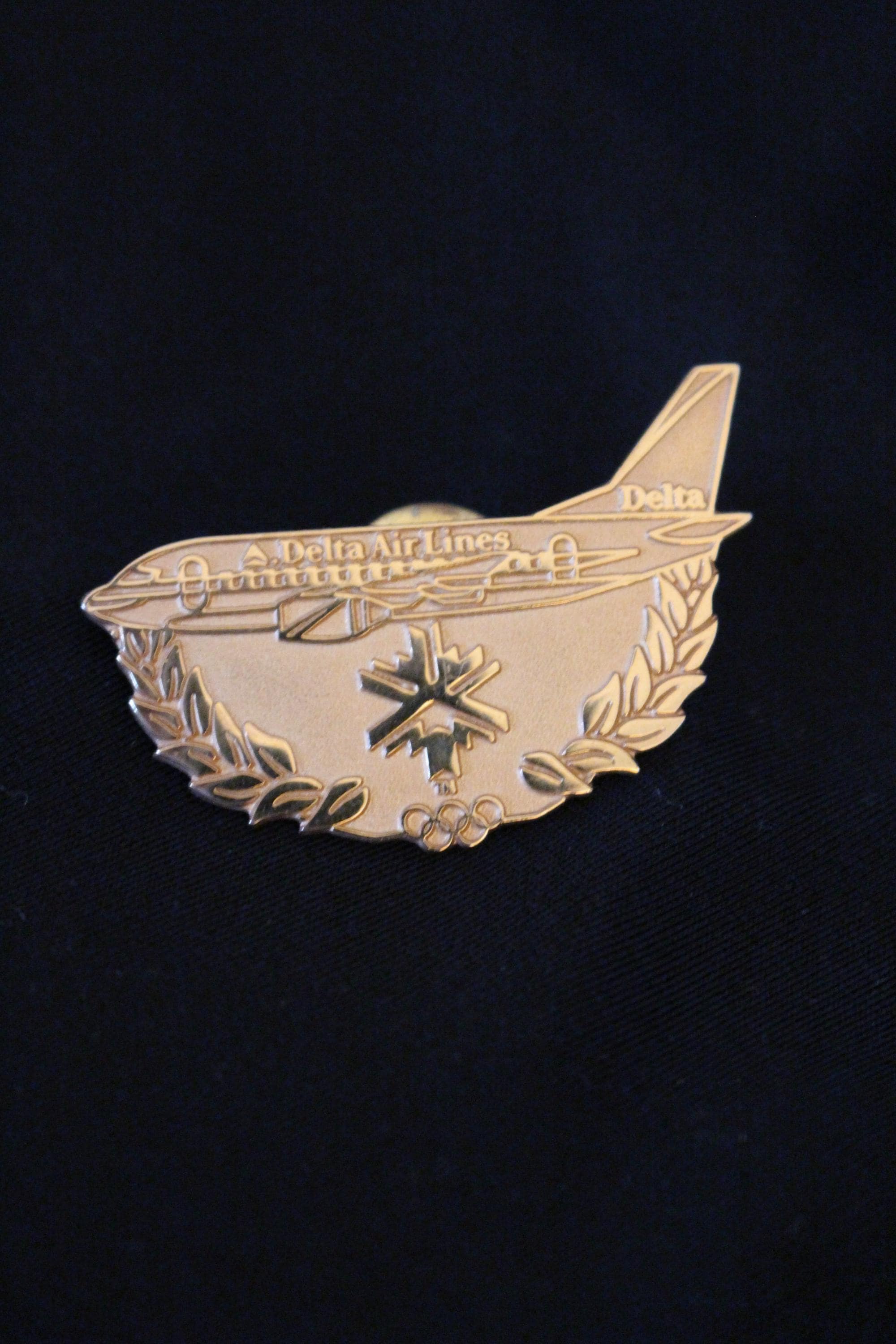 Delta Airline Pins - Etsy