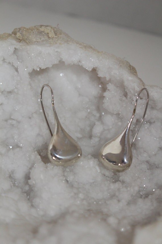 Iconic Teardrop Sterling Earrings ~ Beautiful Hig… - image 1
