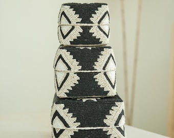 Bali handmade offering boxes with cowrie shells and black and white pearls S/M/L