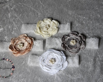 Diadema de flores y perlas: tocado de novia de encaje y diamantes de imitación