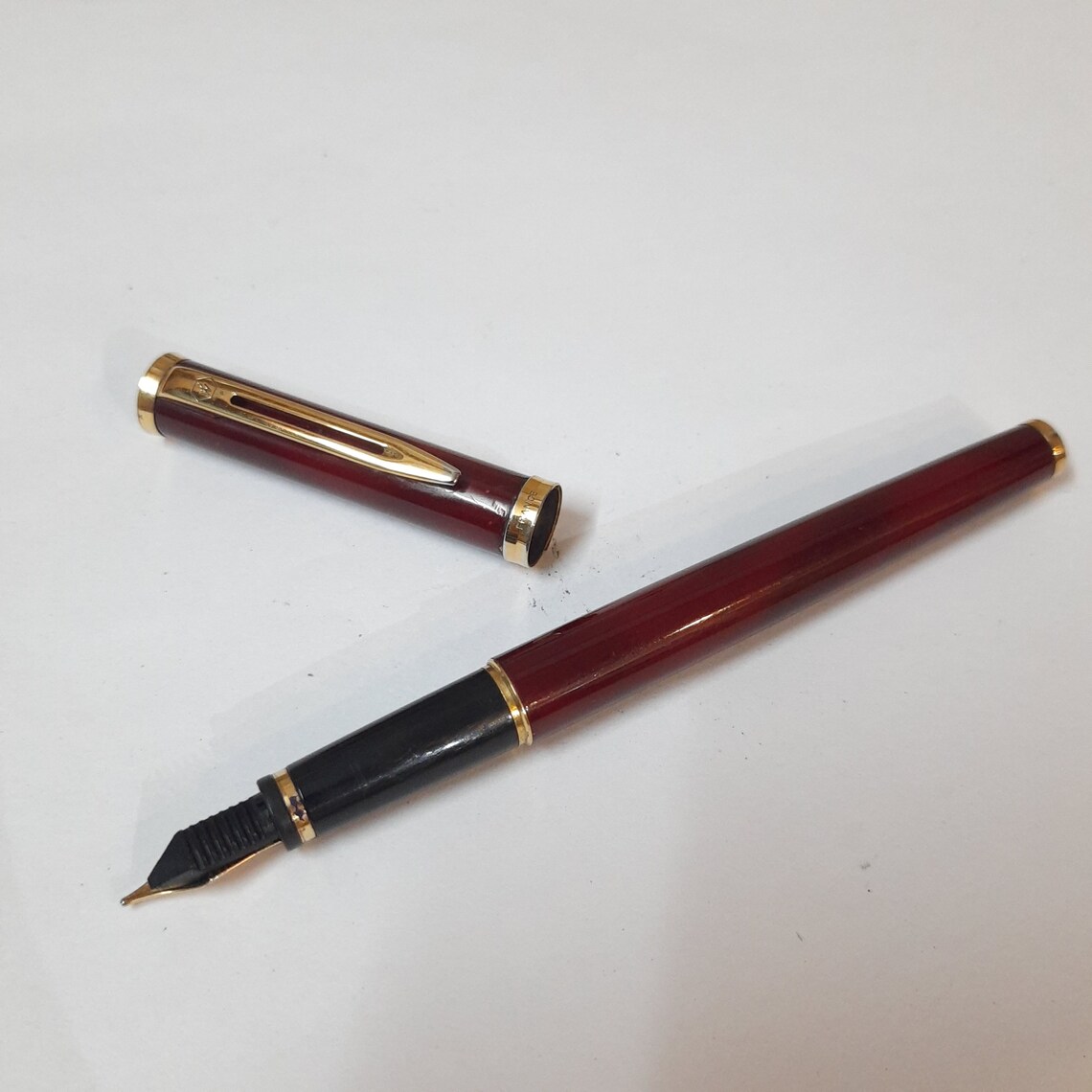 Waterman Executive Fountain Pen Red Marble 18kt Gold Medium Etsy