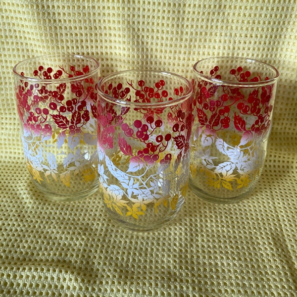 Set of 3 Vintage Floral Print Juice Glasses