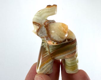 ヴィンテージ大理石オニキス象の置物：天然石のホームデコレーション