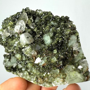 Epidote with Quartz from Hakkari Turkey,Mineral,Collection,Collectibles,Epidote Crystal,Epidote from Turkey,TurkishEpidote N34