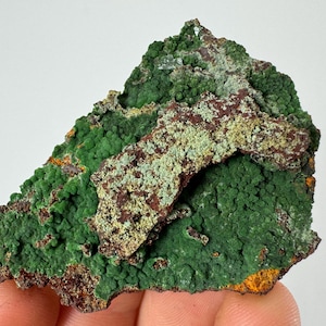 Beautiful Conichalcite from Mapimi, Mexico,Green Conichalcite,Conichalcite Crystal,Conichalcite minerals,Home decor,Collection minerals N33
