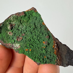 Beautiful Conichalcite from Mapimi, Mexico,Green Conichalcite,Conichalcite Crystal,Conichalcite minerals,Home decor,Collection minerals N33