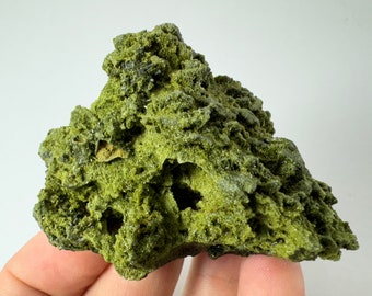 Large Epidote with Quartz from Hakkari Turkey,Mineral,Collection,Collectibles,Epidote Crystal,Epidote from Turkey,TurkishEpidote N5