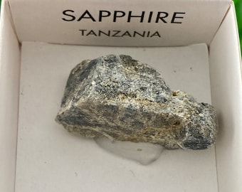 Seltener Saphir aus Tansania, Roher Saphir, echter ungeschliffener Saphir, Mineral, Rohedelstein, Rohedelstein, Wohndekor,