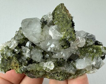 Large Epidote with Quartz from Hakkari Turkey,Mineral,Collection,Collectibles,Epidote Crystal,Epidote from Turkey,TurkishEpidote N5