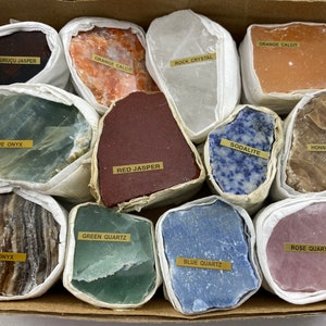 One Box Mix polished Minerals,Flat minerals,Wholesale Minerals,Set Minerals,Natural Crystal,Specimen,Collection, Collector,Natural,Polished,