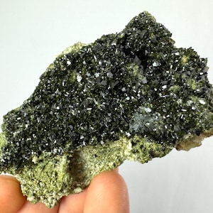 Epidote with Quartz from Hakkari Turkey,Mineral,Collection,Collectibles,Epidote Crystal,Epidote from Turkey,TurkishEpidote N34
