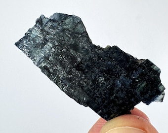 Minerał Vivianite: Brazylia, Nieprzezroczysty Vivianite, Okaz, Kolekcje, Kolekcjonerzy, Zielony kryształ, Duży Vivianite, Wystrój wnętrz,