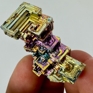 Rainbow Bismuth Cluster,Bismuth Specimen,Bismuth Crystal,Lab Grown Stone,Home Decor, Colourful Crystal,Pieces Bismuth,Bismuth Colourful.