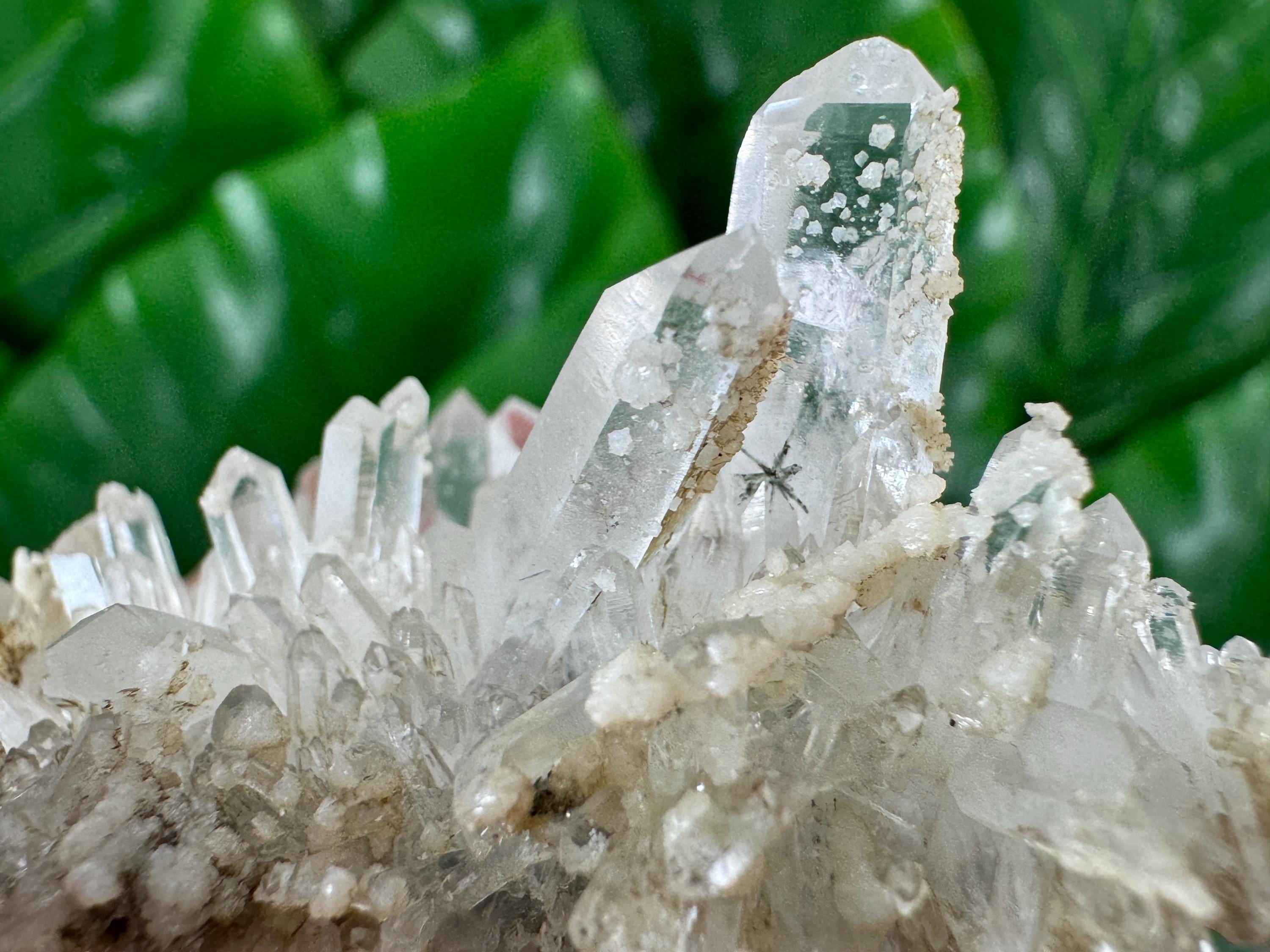 9月9日鉱山産方解石入り透明水晶、マダン、ブルガリア、透明水晶、水晶