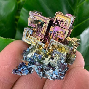 Rainbow Bismuth Cluster,Bismuth Specimen,Bismuth Crystal,Lab Grown Stone,Home Decor, Colourful Crystal,Pieces Bismuth,Bismuth Colourful.N2