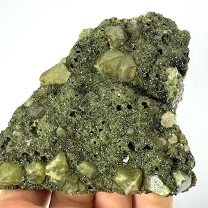Epidote with Quartz from Hakkari Turkey,Mineral,Collection,Collectibles,Epidote Crystal,Epidote from Turkey,TurkishEpidote N39