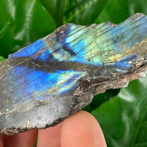 Duży polerowany labradoryt, naturalny kryształ, kryształ energetyczny do wystroju domu, klaster, kryształ labradorytu, minerał labradorytu, specjalny prezent, N1