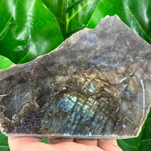 Beautiful Polished Labradorite,Natural Crystal,Home Decor Energy Crystal, Cluster,Labradorite crystal,Labradorite mineral,Special gift,N5