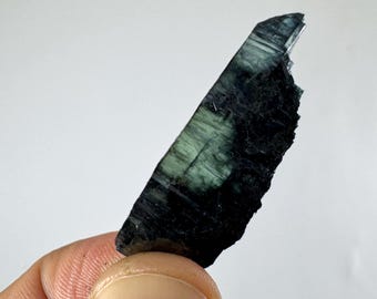Minerał Vivianite: Brazylia, Nieprzezroczysty Vivianite, Okaz, Kolekcje, Kolekcjonerzy, Zielony kryształ, Duży Vivianite, Wystrój wnętrz,