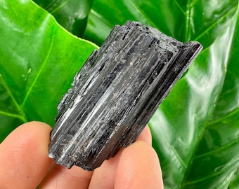 Turmalina negra natural, espécimen mineral en bruto, turmalina negra en bruto, piedra, turmalina negra en bruto, cristal negro, trozo de turmalina negra,