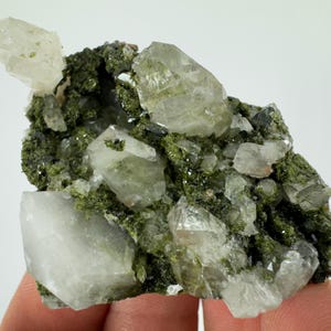 Epidote with Quartz from Hakkari Turkey,Mineral,Collection,Collectibles,Epidote Crystal,Epidote from Turkey,TurkishEpidote N32