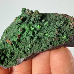 Beautiful Conichalcite from Mapimi, Mexico,Green Conichalcite,Conichalcite Crystal,Conichalcite minerals,Home decor,Collection minerals N33
