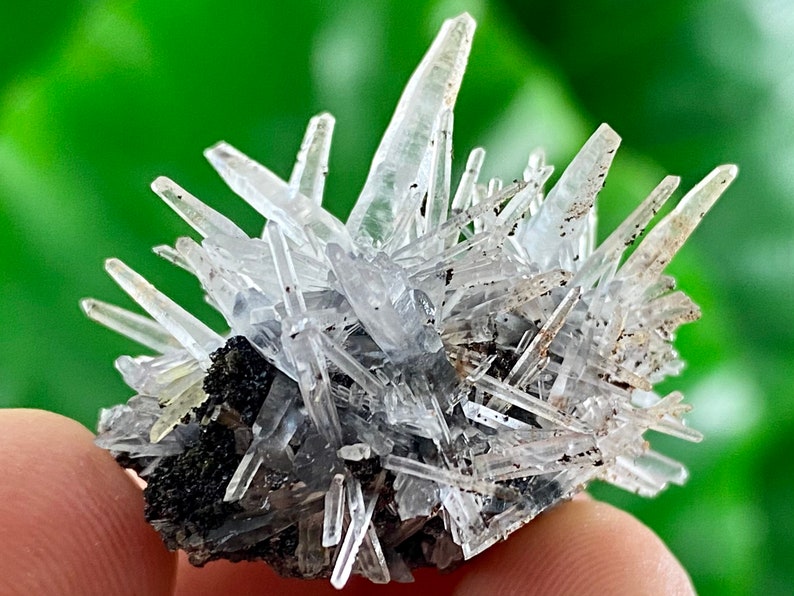 Specimen,Cluster,Natural Crystal,home decor,office decor,Collection,Stone Transparent Quartz Cluster from 9th September mine,Madan,Bulgaria