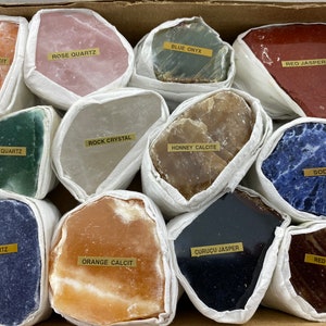 One Box Mix polierte Mineralien,Flache Mineralien,Wholesale Minerals,Set Minerals,Natural Crystal,Specimen,Collection,Collector,Natural,Polished,