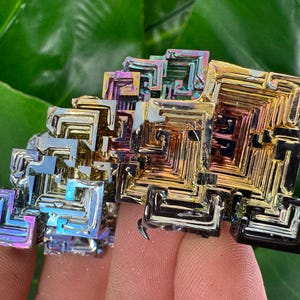 Rainbow Bismuth Cluster,Bismuth Specimen,Bismuth Crystal,Lab Grown Stone,Home Decor, Colourful Crystal,Pieces Bismuth,Bismuth Colourful.N2