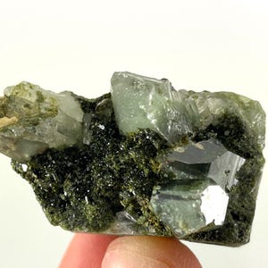 Epidote with Quartz from Hakkari Turkey,Mineral,Collection,Collectibles,Epidote Crystal,Epidote from Turkey,TurkishEpidote N33