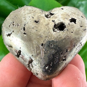 Beautiful Heart Pyrite from Peru,Heart Pyrite,Sphere gold,Natural Mineral,Specimen,Cluster,Crystal,stone,Gemstone,Iron Pyrite,Golden crystal