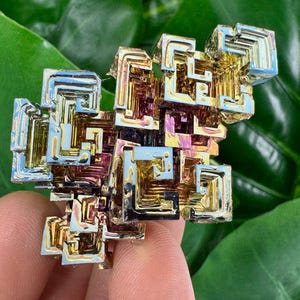 Rainbow Bismuth Cluster,Bismuth Specimen,Bismuth Crystal,Lab Grown Stone,Home Decor, Colourful Crystal,Pieces Bismuth,Bismuth Colourful.N2