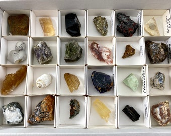 Set of 24 different International crystals,Minerals,flat minerals,Flat Crystals ,Wholesale minerals,Crystals,Set Minerals,Wholesale Crystals