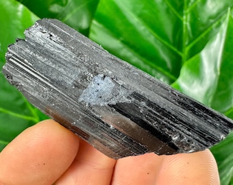Turmalina negra natural, espécimen mineral en bruto, turmalina negra en bruto, piedra, turmalina negra en bruto, cristal negro, trozo de turmalina negra,