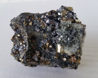 Galena,Quartz,Sphalerite,Pyrite,from Bulgaria,Crystal,Mineral, Specimen,Cluster,Natural Mineral,Natural Crystal, Pyrite Crystal,Cubes Pyrite