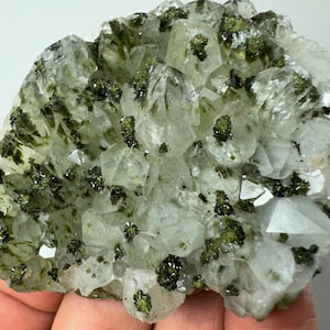 トルコ ハッカリ産 クォーツ入りエピドート、鉱物、コレクション、収集