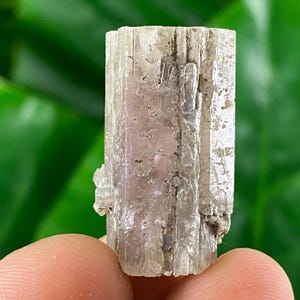 Amazing Aragonite from Spain,Aragonite crystal,cluster,natural,mineral,specimen,Purple Aragonite,Spanish Aragonite,Mineralcollection,