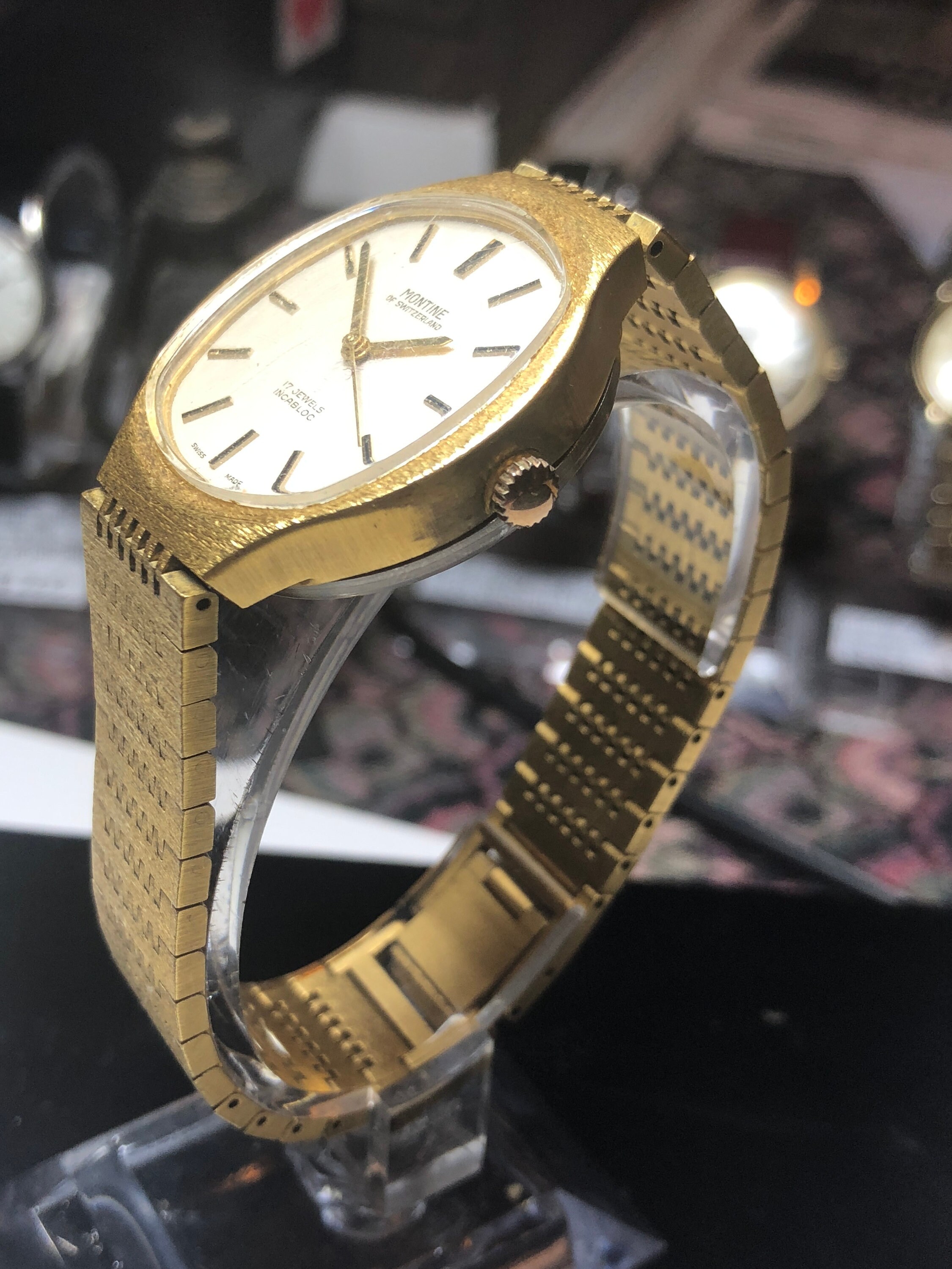 montine watch gold