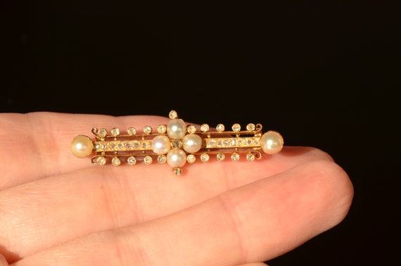 Antique Victorian Pearl and Diamond 18ct Gold Bro… - image 5