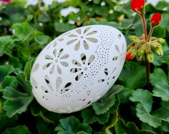 Arte de cáscara de huevo de ganso tallado a mano: escultura de encaje floral, regalo de lujo