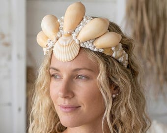 Mermaid - Seashell crown - Beach wedding Crown - Mermaid Crown - Seashell headband - Mermaid headpiece -  Halloween mermaid - Photo Prop