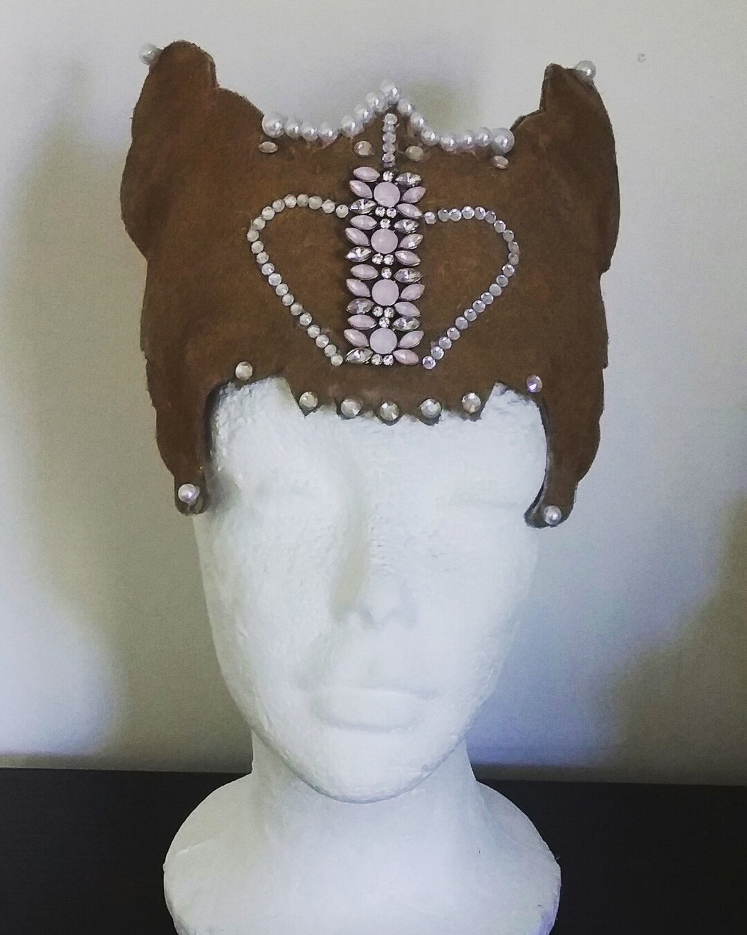 tudor headpiece